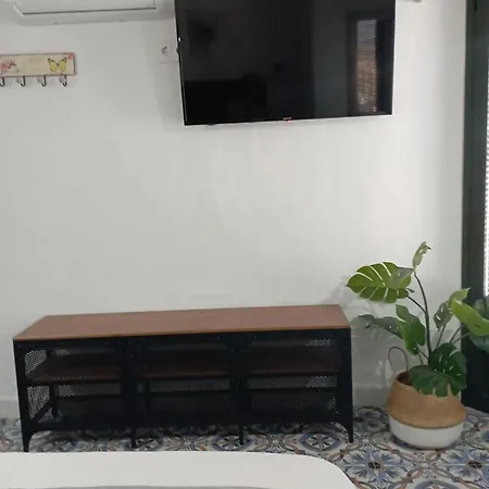 El Manantial Inn